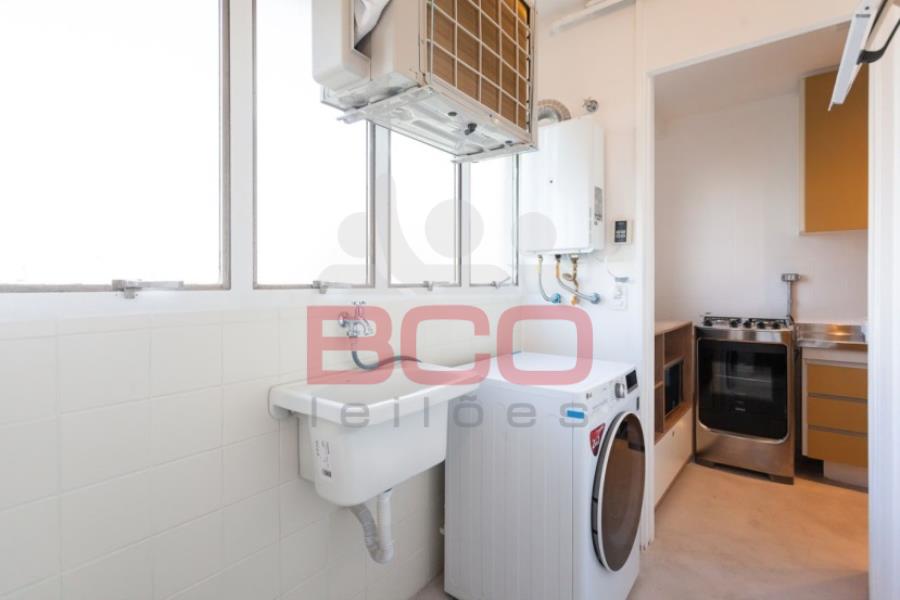 001 Apartamento na Vila Olímpia em São Paulo/SP, localizado em São Paulo - SP, bairro Vila Olímpia