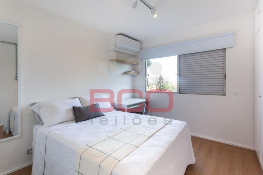 001 Apartamento na Vila Olímpia em São Paulo/SP, localizado em São Paulo - SP, bairro Vila Olímpia