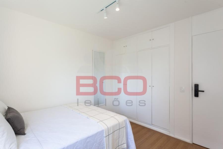 001 Apartamento na Vila Olímpia em São Paulo/SP, localizado em São Paulo - SP, bairro Vila Olímpia