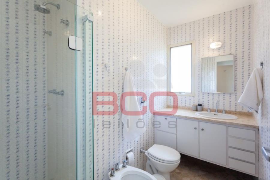 001 Apartamento na Vila Olímpia em São Paulo/SP, localizado em São Paulo - SP, bairro Vila Olímpia